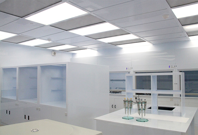 Facilities_Metal-Free_ChemistryCleanRoom