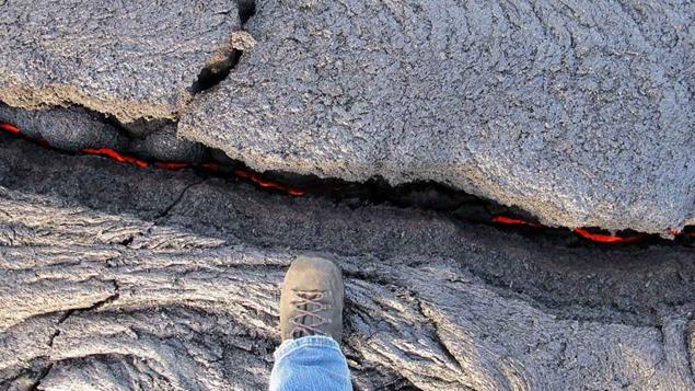 Is the Earth’s mantle made of liquid magma?
