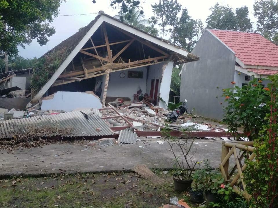 A damaged building from the earthquake that struck Java on Saturday 10 April 2021 (Source: BPBD Kabupaten Malang/Twitter)