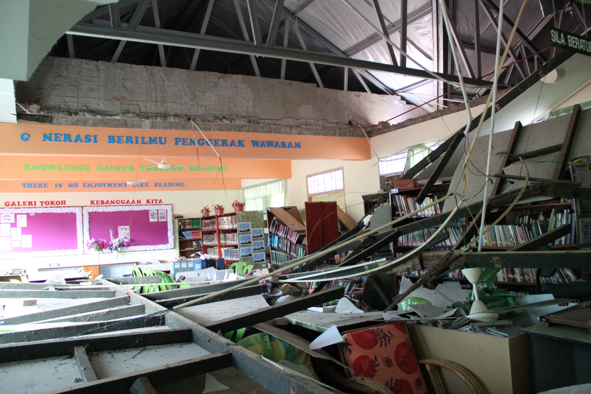 The destruction to a school library in Sabah, Malaysia (Source: Yvonne Soon) The destruction to a school library in Sabah, Malaysia (Source: Yvonne Soon)