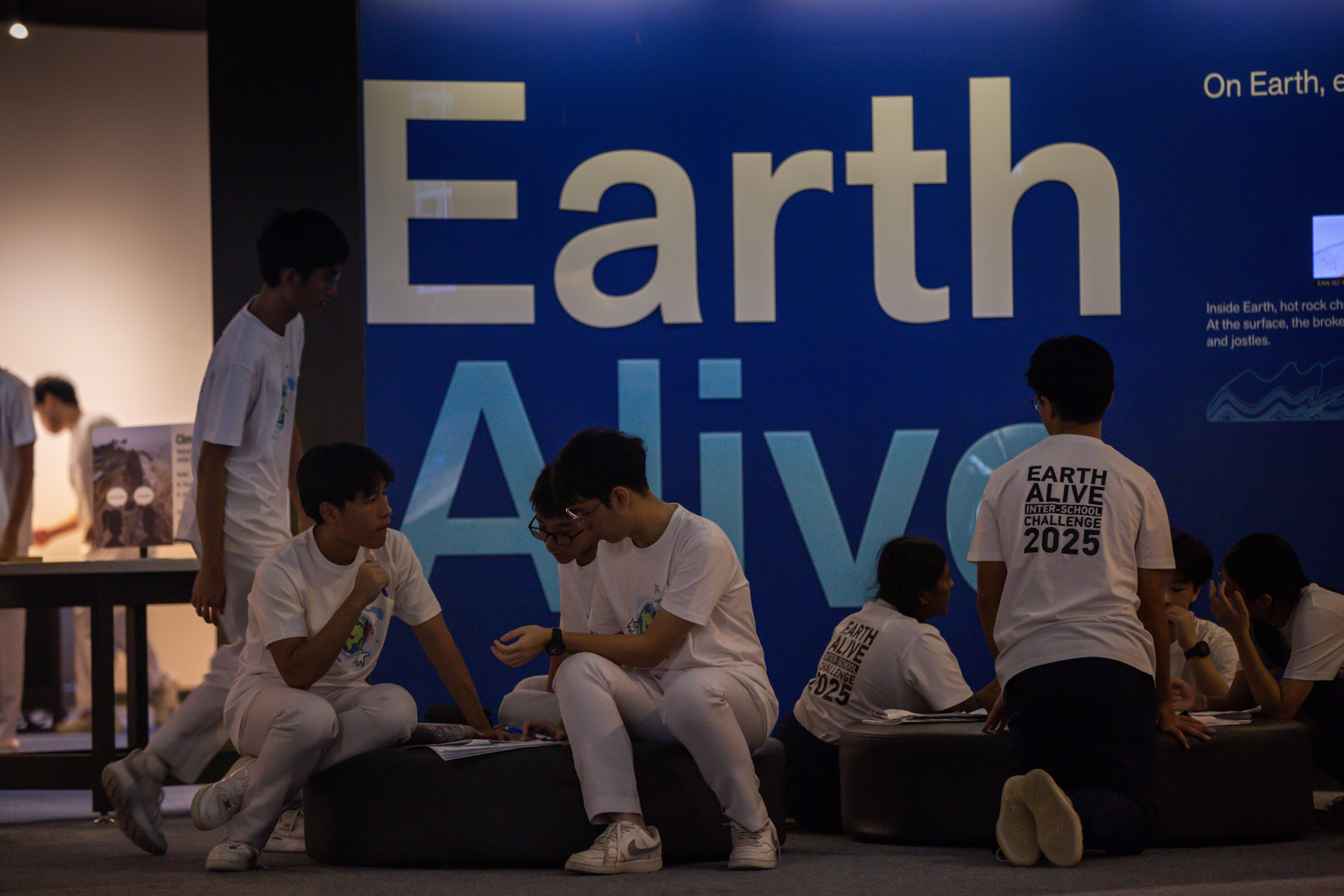 Earth Alive photo